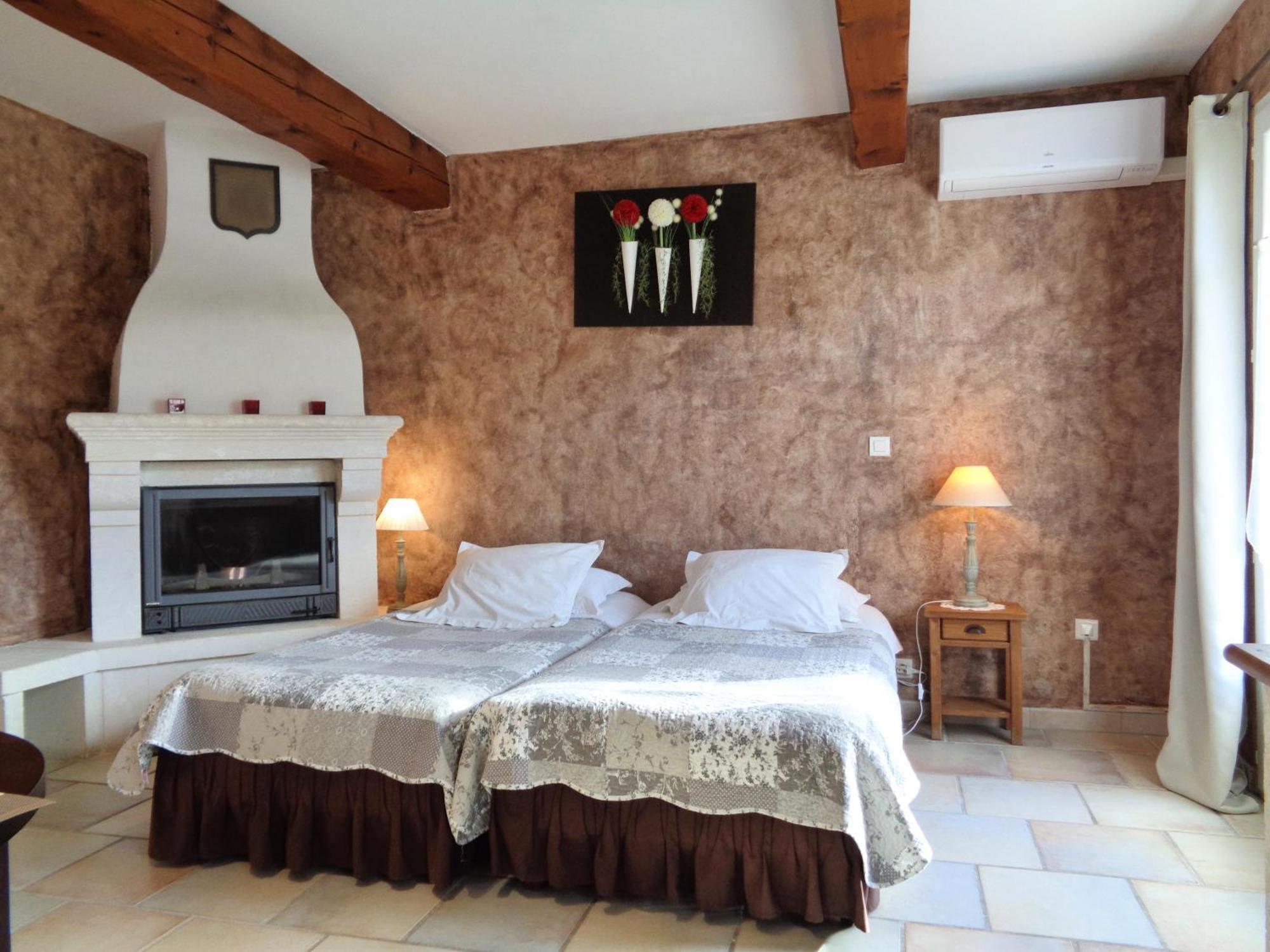 Clos Des Lavandes - Chambres Et Suites De Charme Climatisees-Luberon Lacoste  Exterior foto
